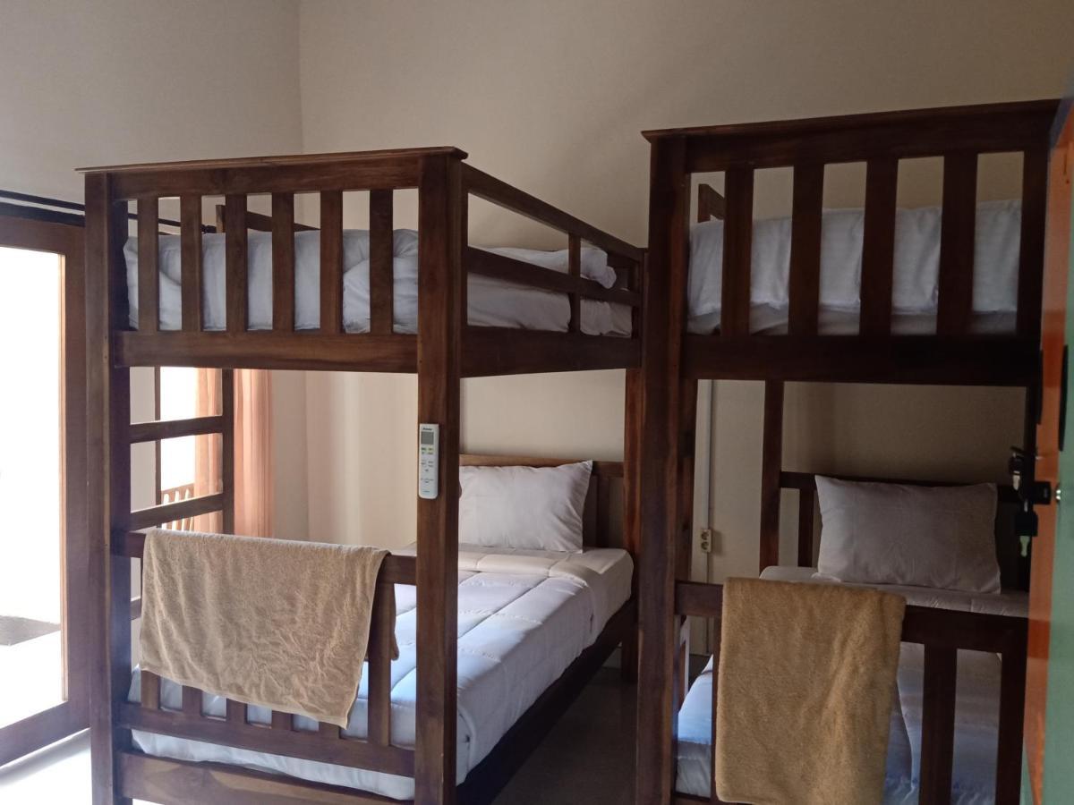 Happy Penida Hostel 2 Toyapakeh Ngoại thất bức ảnh